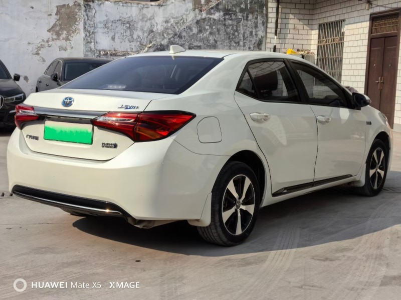 济宁20年丰田雷凌4