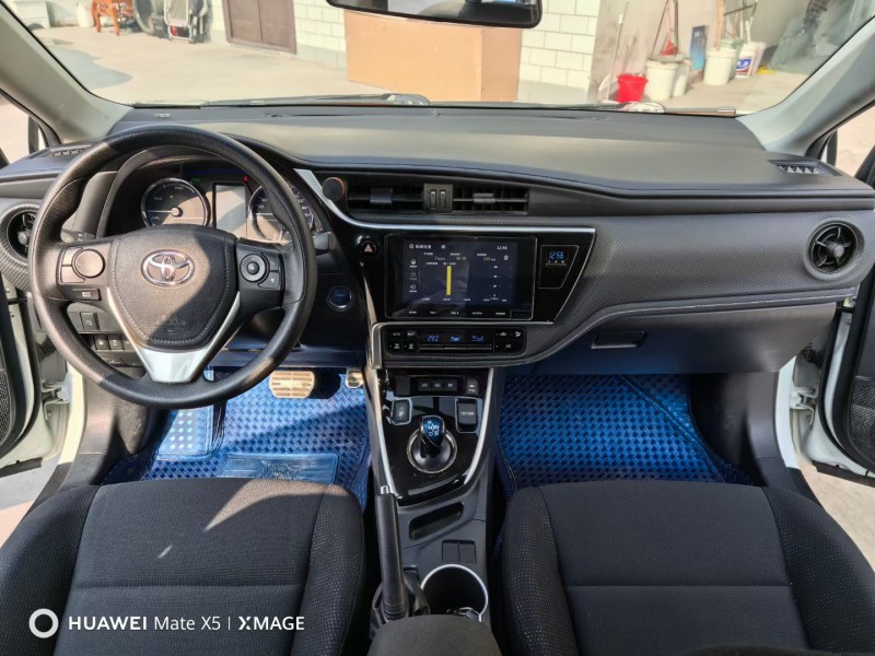 济宁20年丰田雷凌8