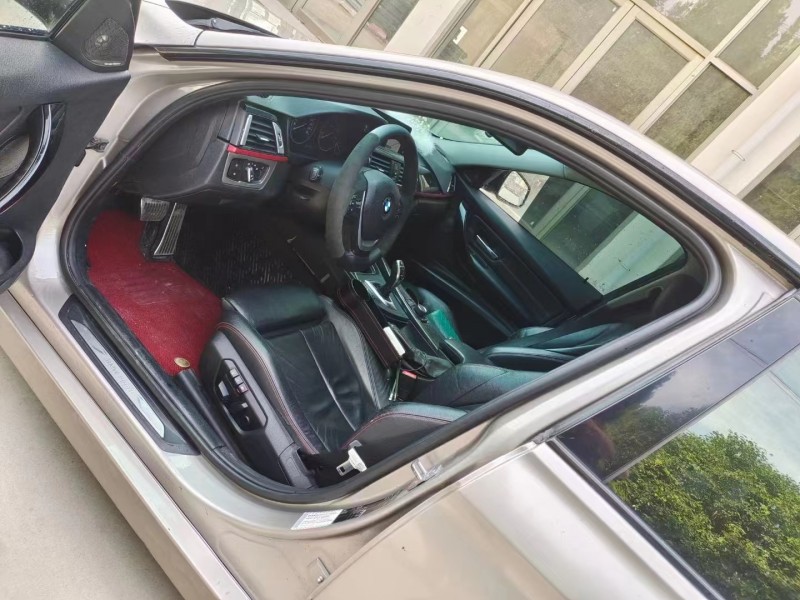 济宁15年宝马3系4