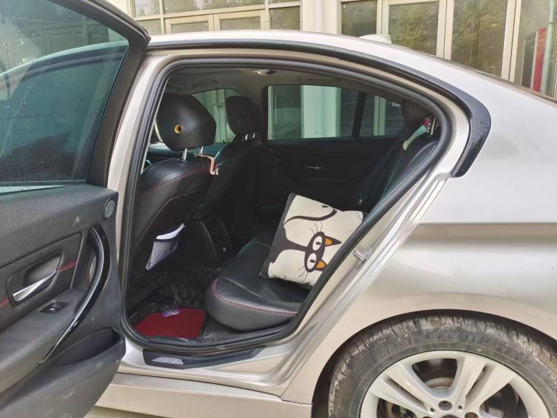 济宁15年宝马3系5