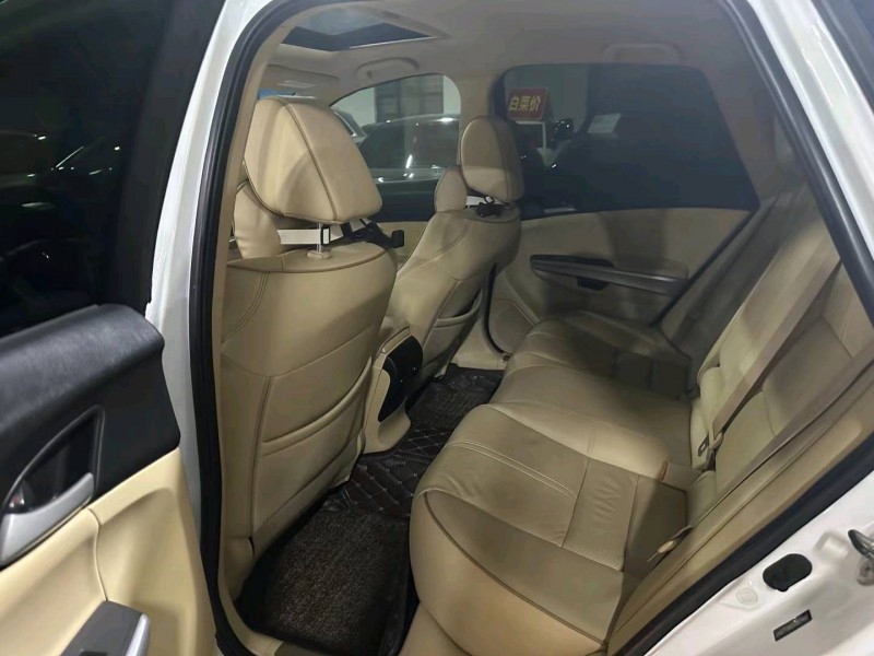 广州14年本田歌诗图4