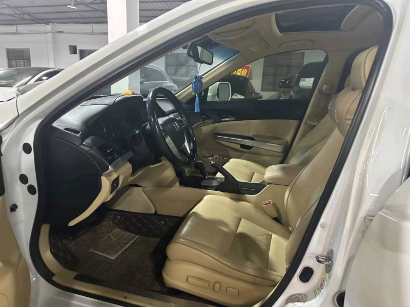 广州14年本田歌诗图5