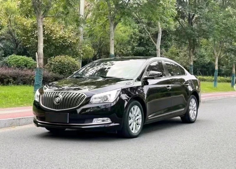 深圳15年别克君越9