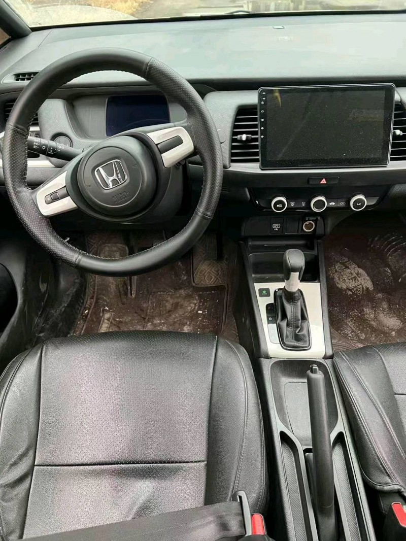 东营21年本田飞度4
