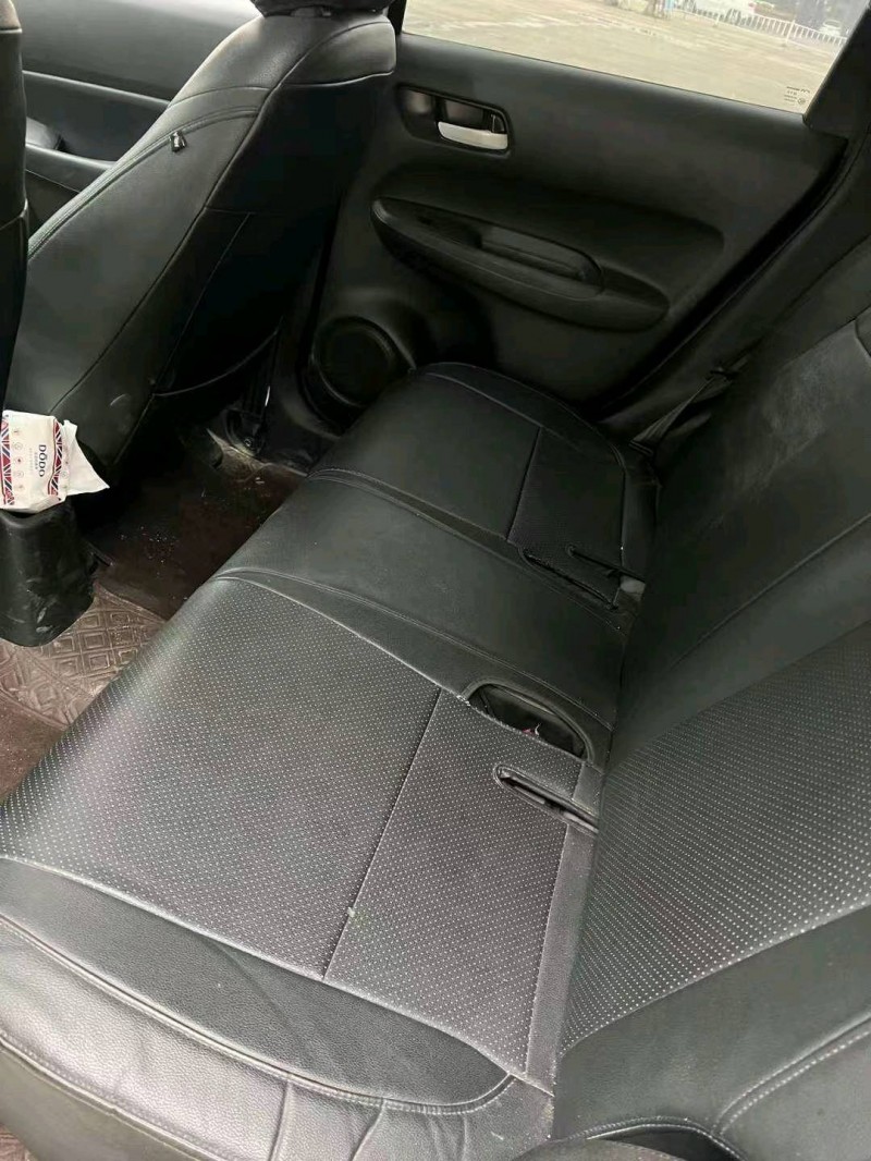 东营21年本田飞度8