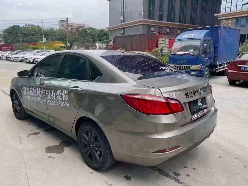 东莞18年长安汽车逸动9