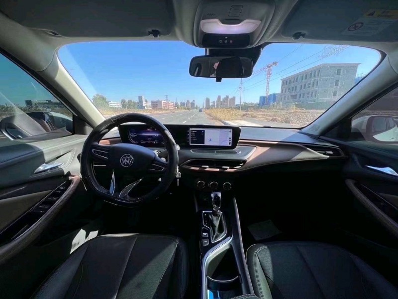 枣庄21年别克威朗7