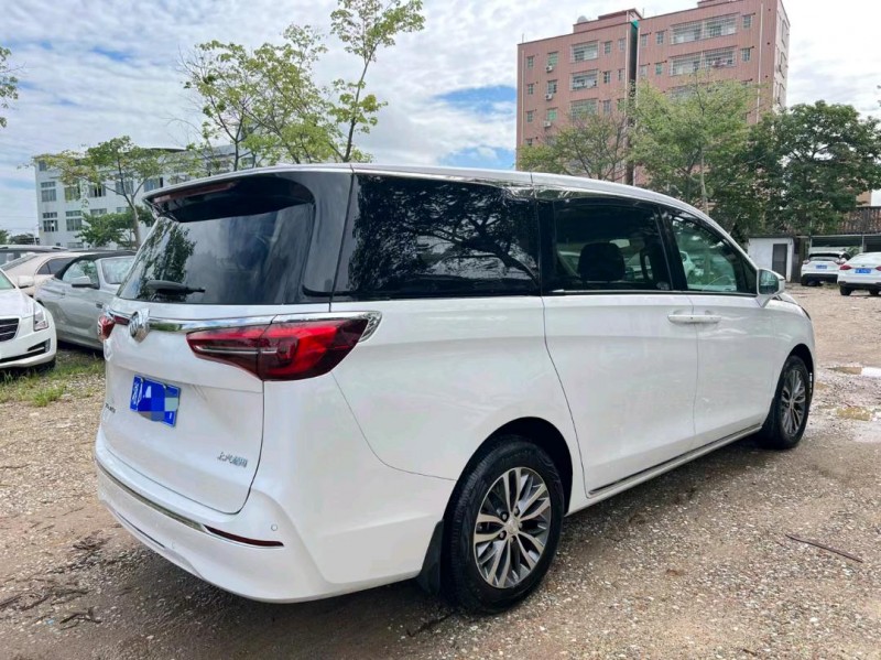 广州23年别克GL87