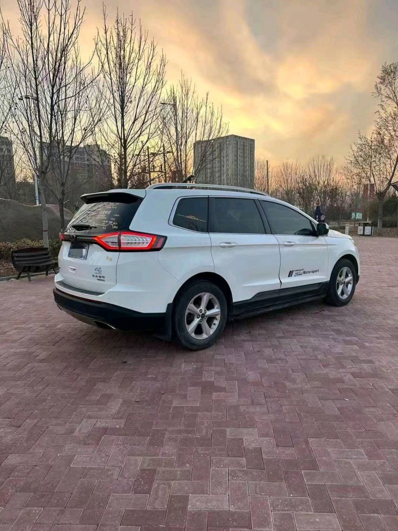 邢台16年福特领界8