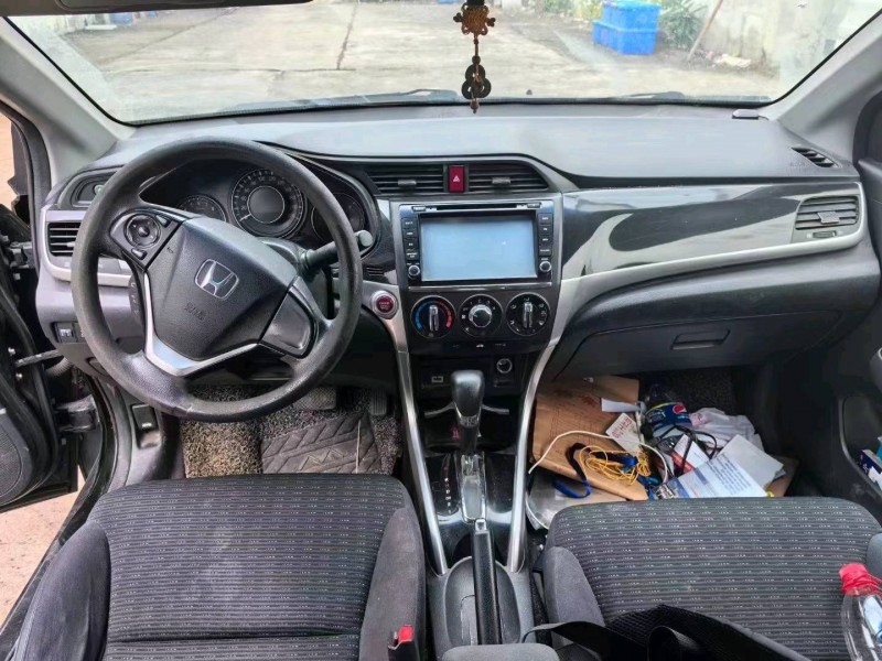 嘉兴14年本田凌派6