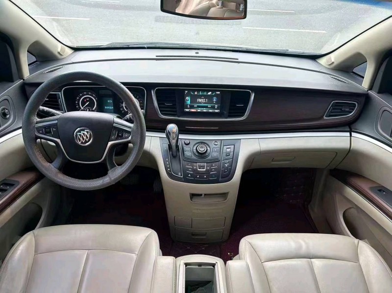 枣庄20年别克GL88