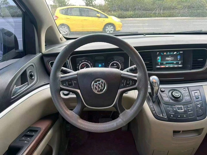 枣庄20年别克GL89