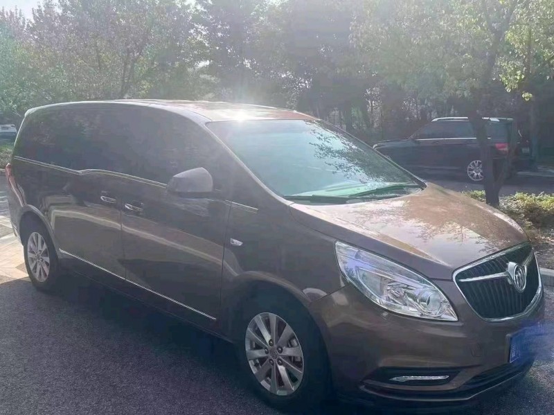 枣庄20年别克GL82