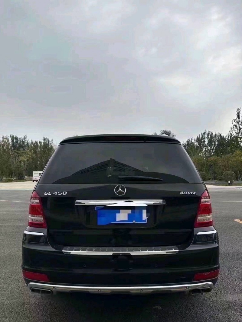 东营10年奔驰GL6