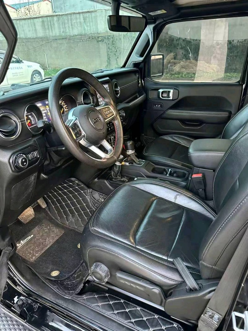 东营19年Jeep牧马人9