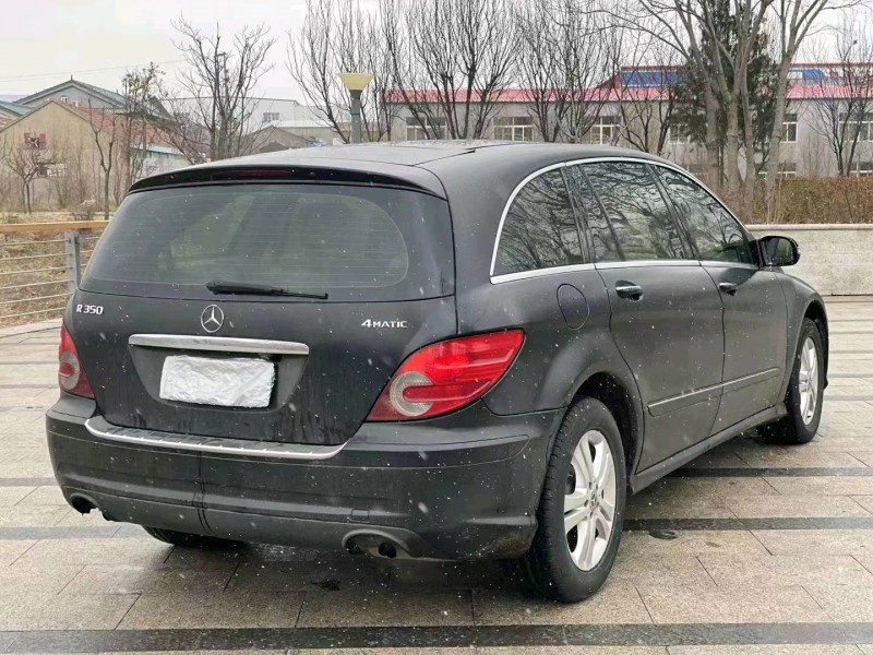 东营09年奔驰R3