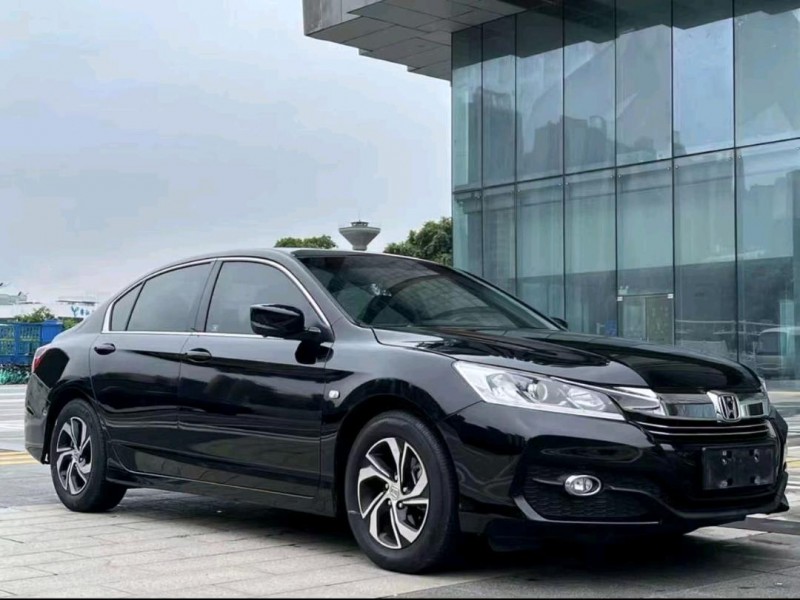 枣庄18年本田雅阁2