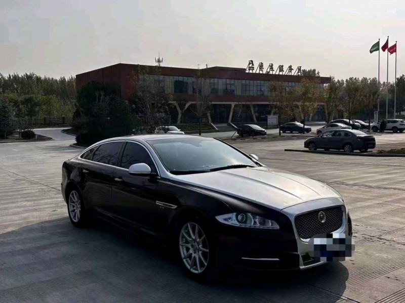 天津16年捷豹XJL3