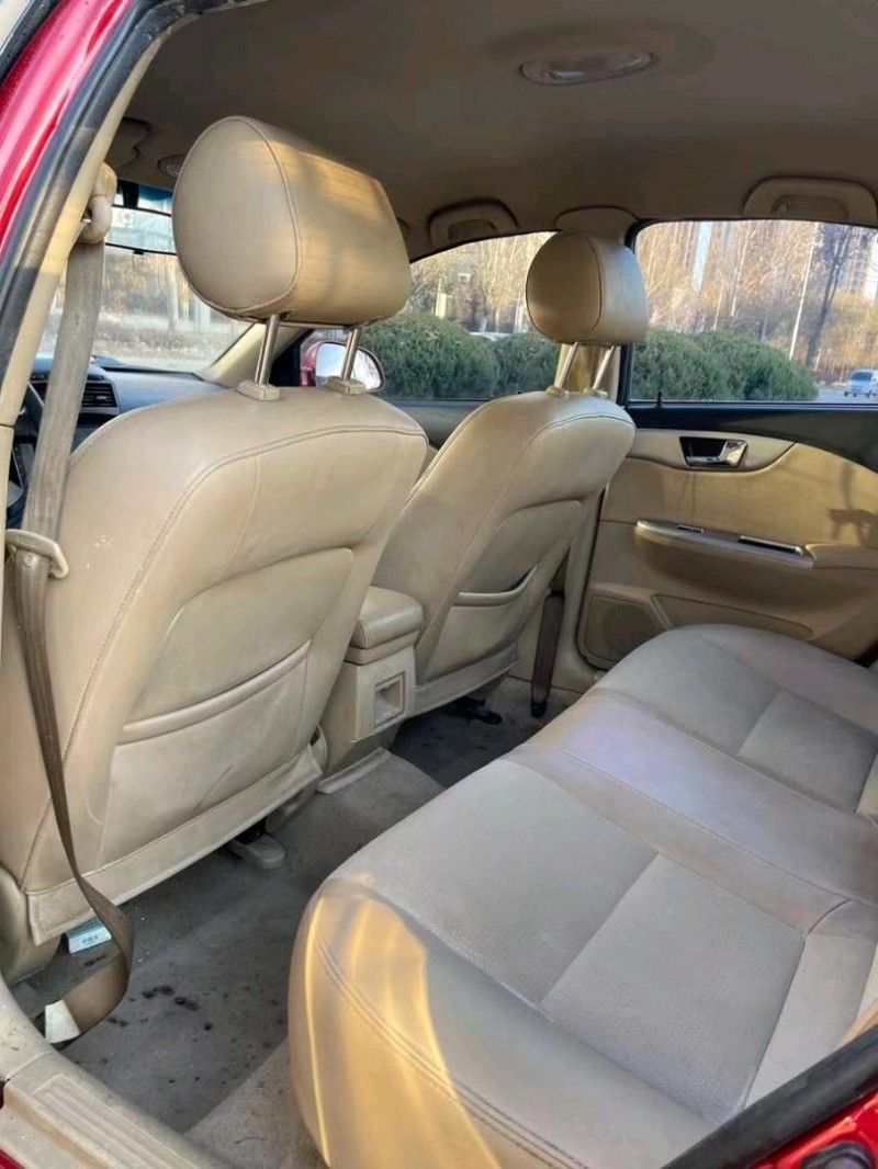 沈阳14年别克凯越6