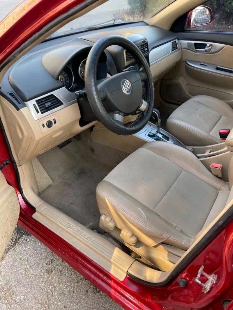 沈阳14年别克凯越9