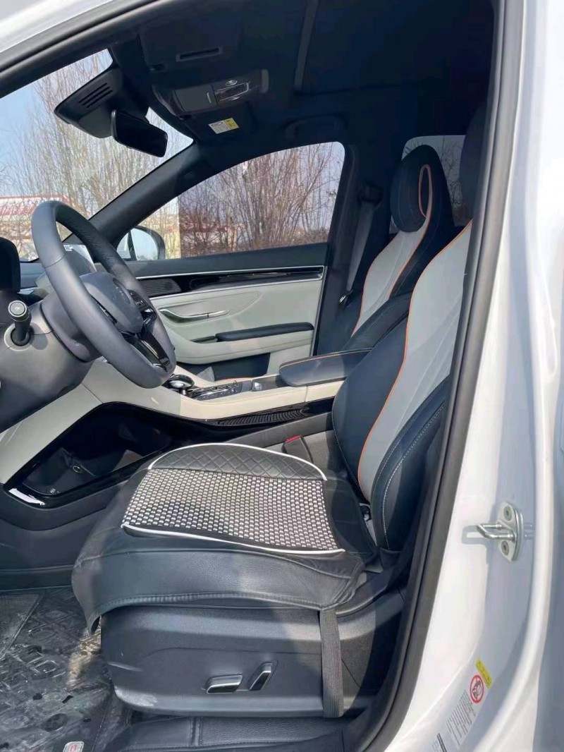 枣庄23年比亚迪宋8