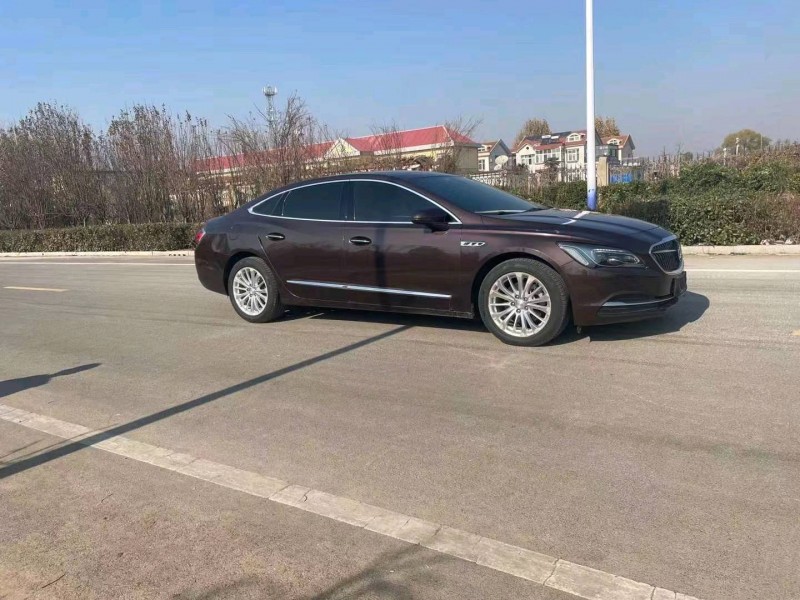 枣庄18年别克君越9