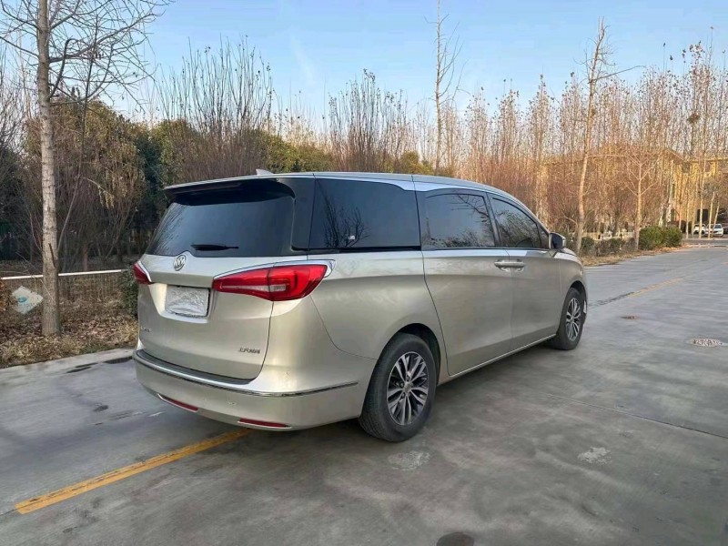 枣庄18年别克GL87