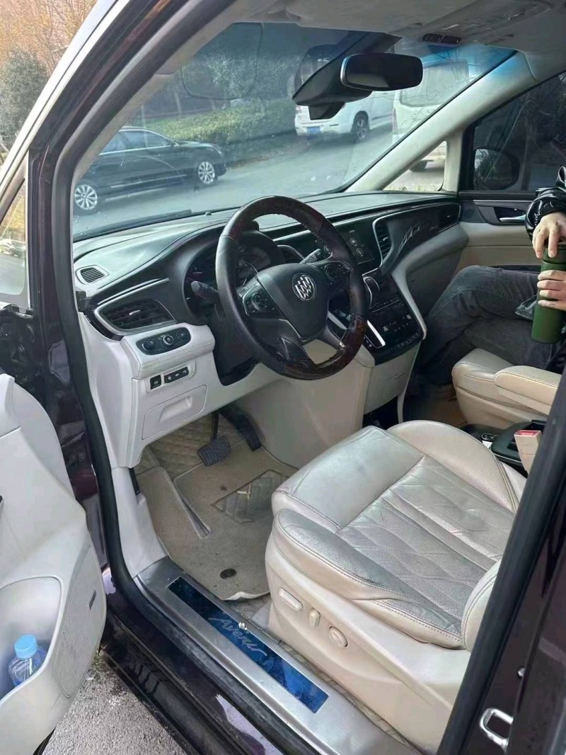 淄博16年别克艾维亚7