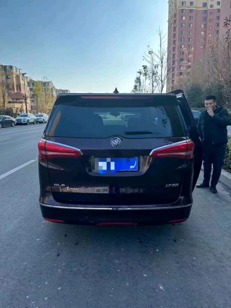 淄博16年别克艾维亚9