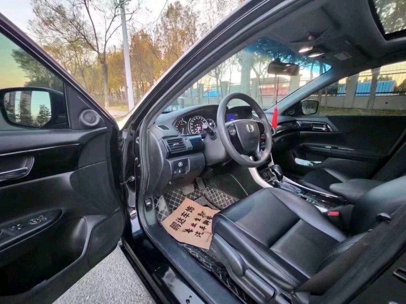 邯郸18年本田雅阁7