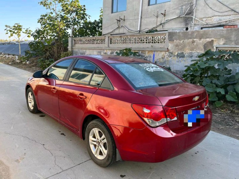 潍坊13年雪佛兰科鲁兹6