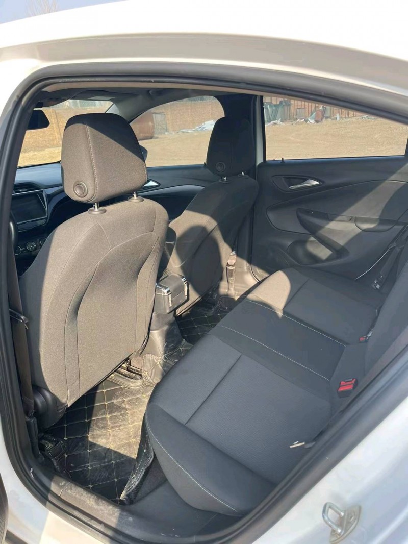 菏泽19年别克凯越6