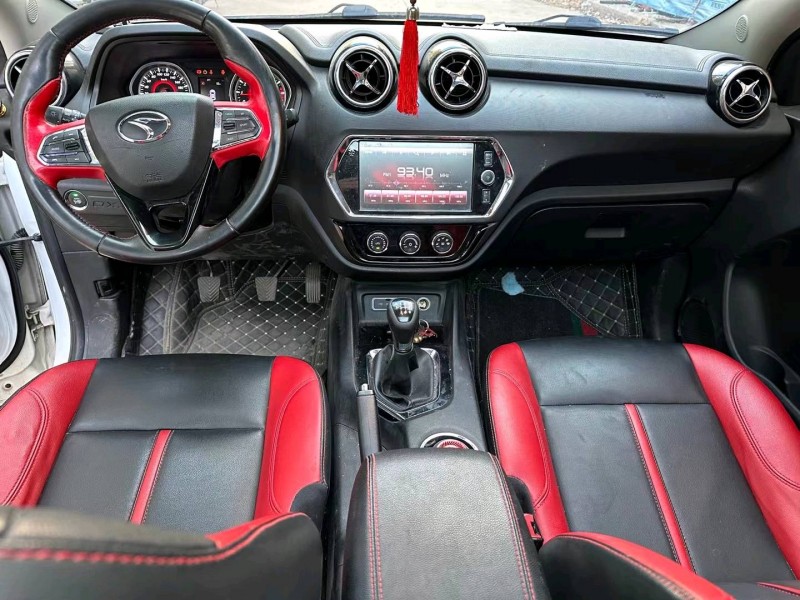 邯郸17年东南汽车DX36