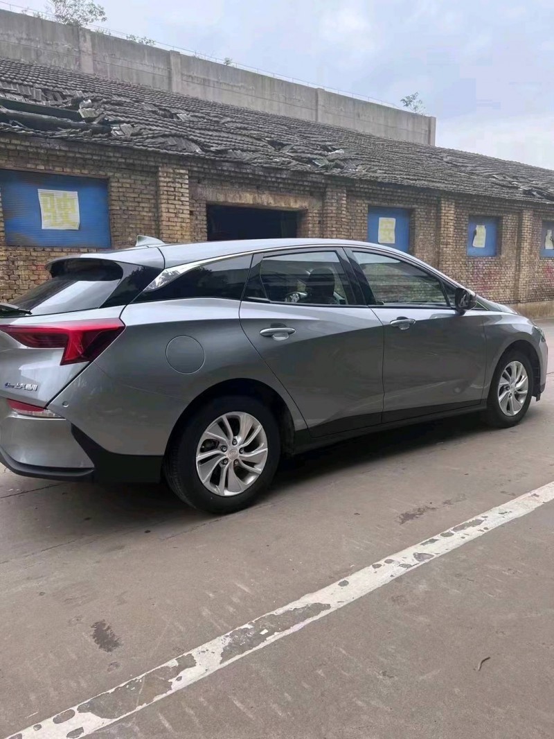 邯郸23年别克微蓝3