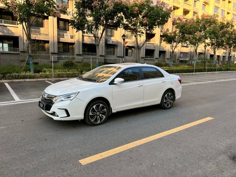 徐州16年比亚迪秦3