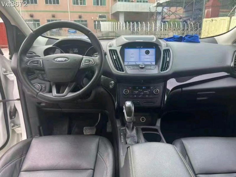 汕头18年福特翼虎4