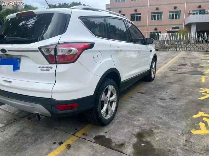 汕头18年福特翼虎5