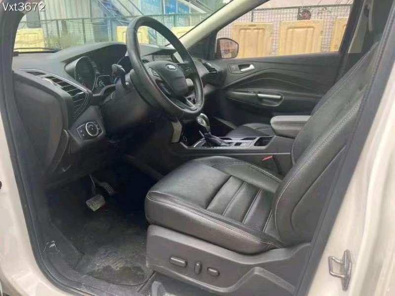 汕头18年福特翼虎6