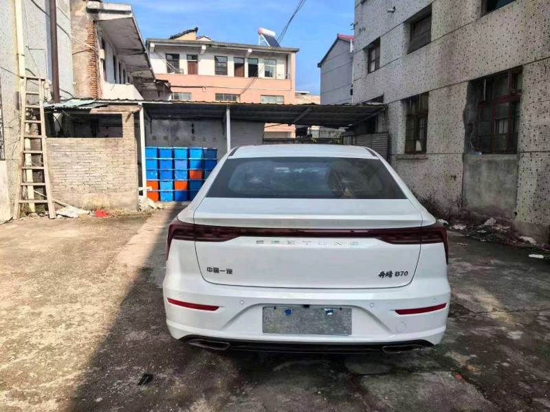 嘉興23年奔騰B702