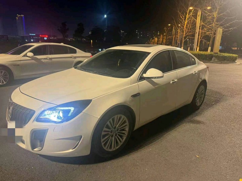 苏州15年别克君威3