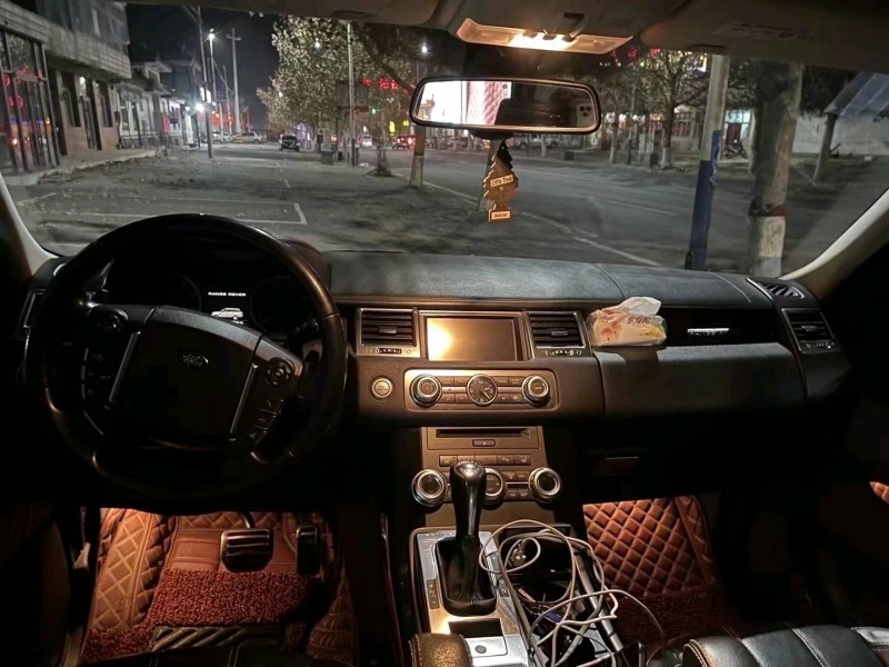 邯郸12年路虎揽胜运动8