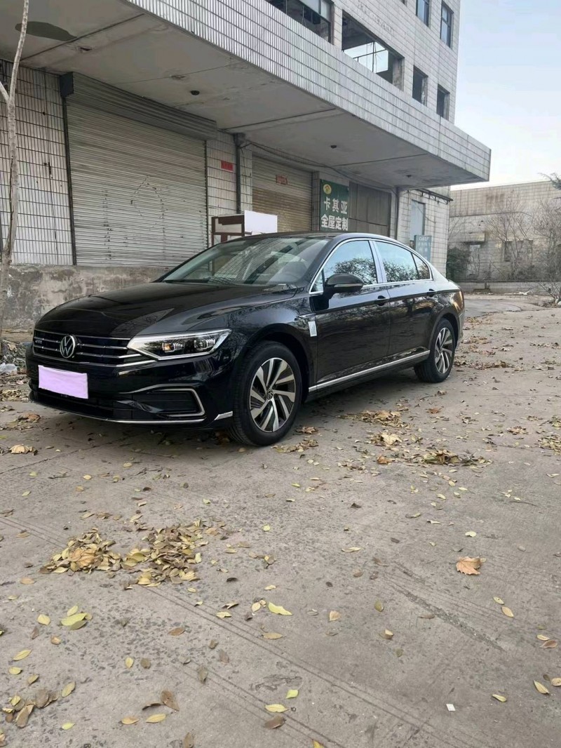 邯郸23年大众迈腾2