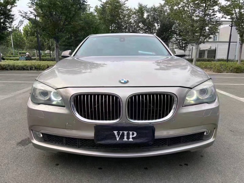 济宁12年宝马7系1