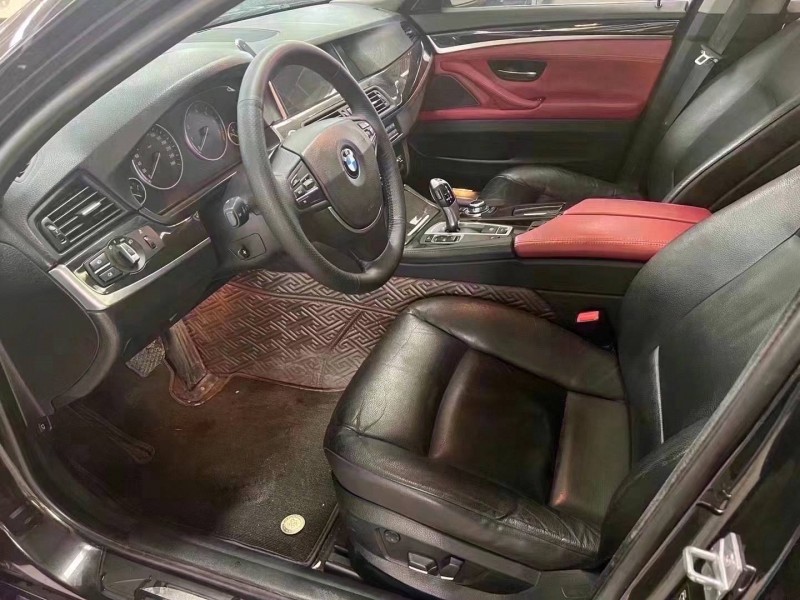 济宁13年宝马5系5