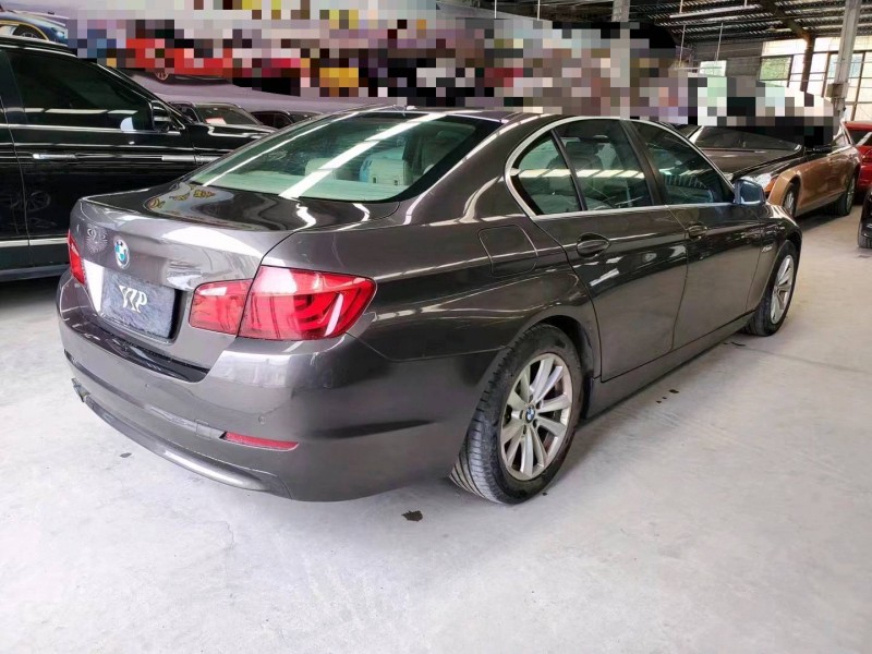 济宁13年宝马5系7