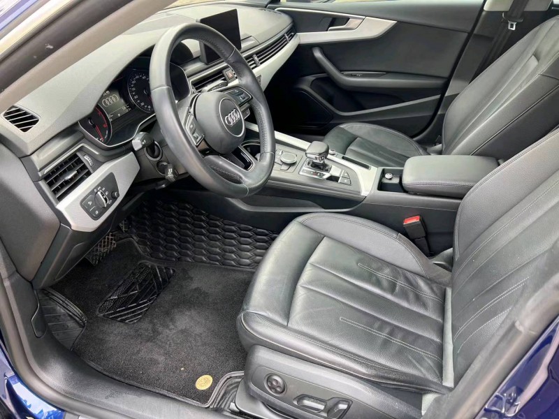 济宁17年奥迪A55