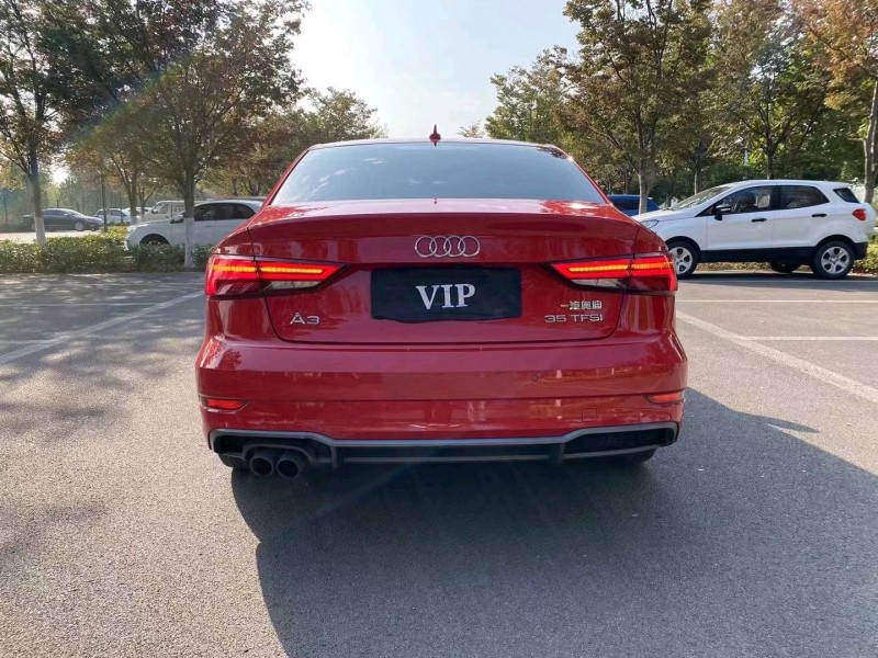 济宁18年奥迪A39