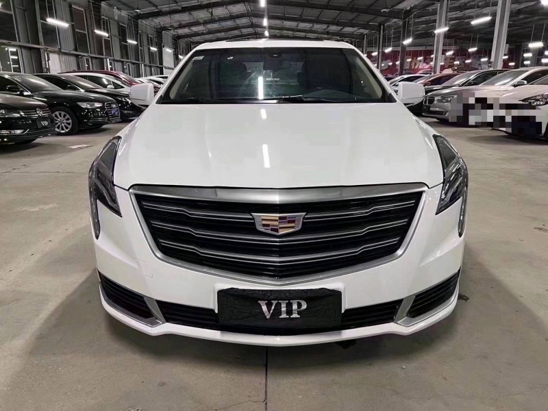 济宁18年凯迪拉克XTS1