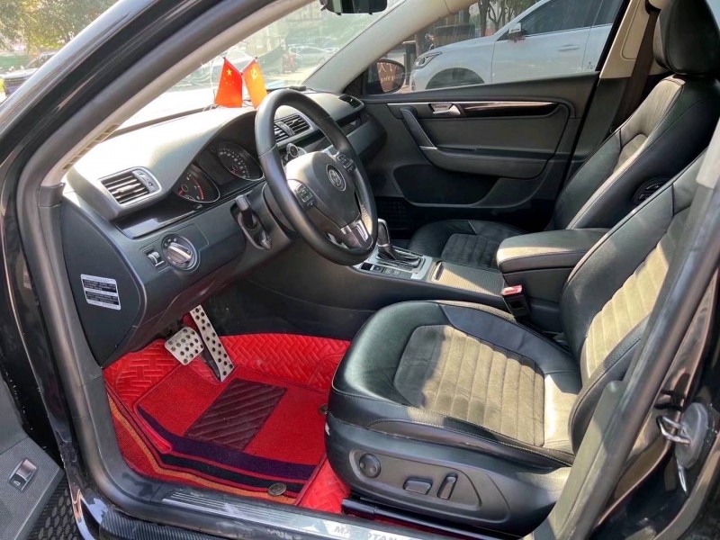 济宁14年大众迈腾5