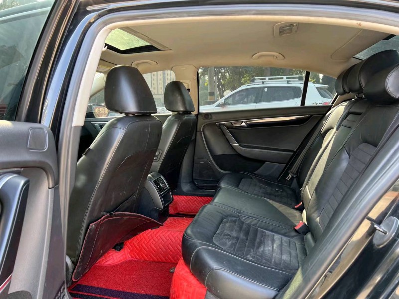 济宁14年大众迈腾6